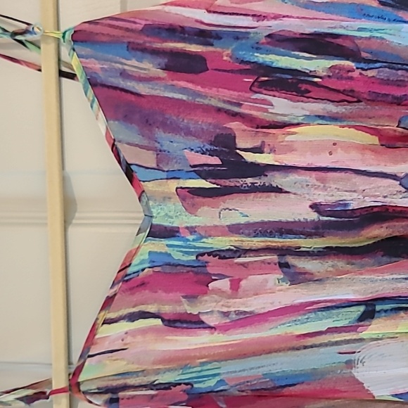 SAKS 5/48 NWOT Chiffon Multicolor Maxi, lined, elasticized empire. Tall 6. - Picture 4 of 10